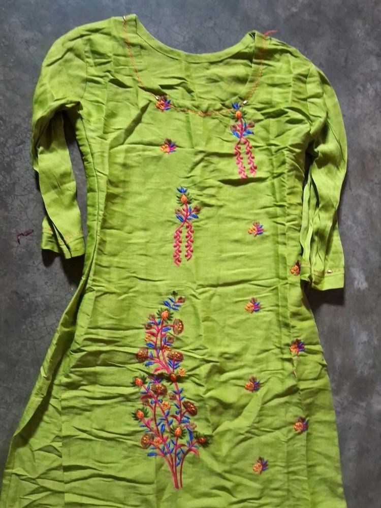Girls Kurti A Line