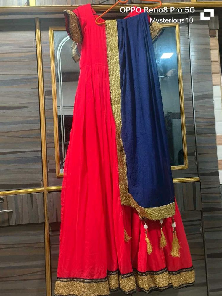 Elegant Ethnic Gown with dupatta