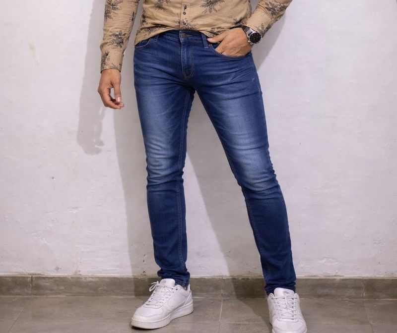 Men's Slim Fit Blue Jeans