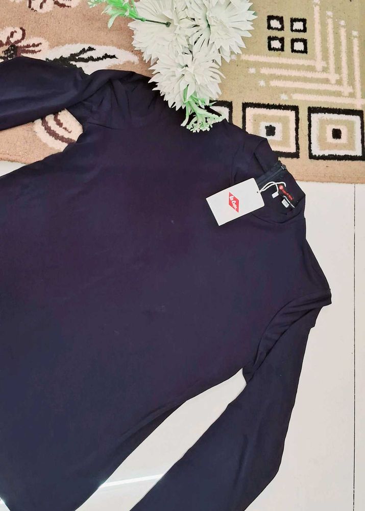Lee Copper Full Sleeves Zipped Navy Blue Tshirt