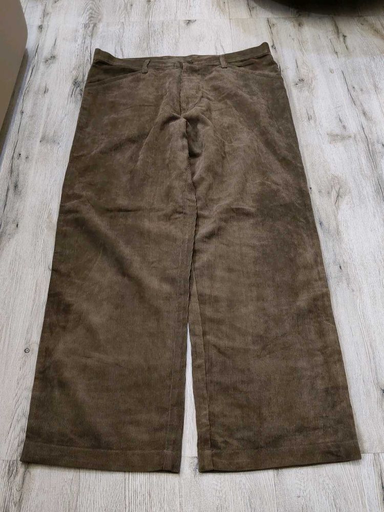 Ma2072 Cinnic Corduroy baggy jeans waist 38 inches