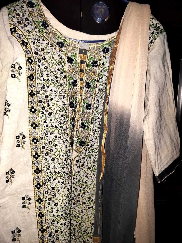 Elegant Kurta With Duppata Set