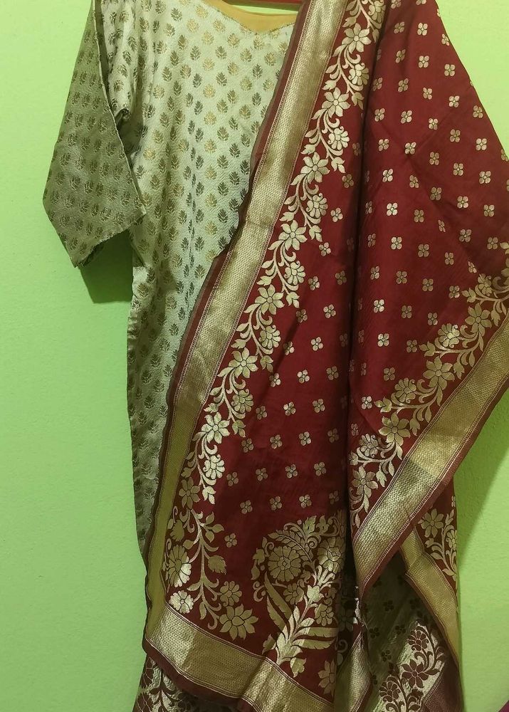 BROCADE BANARSI SUIT