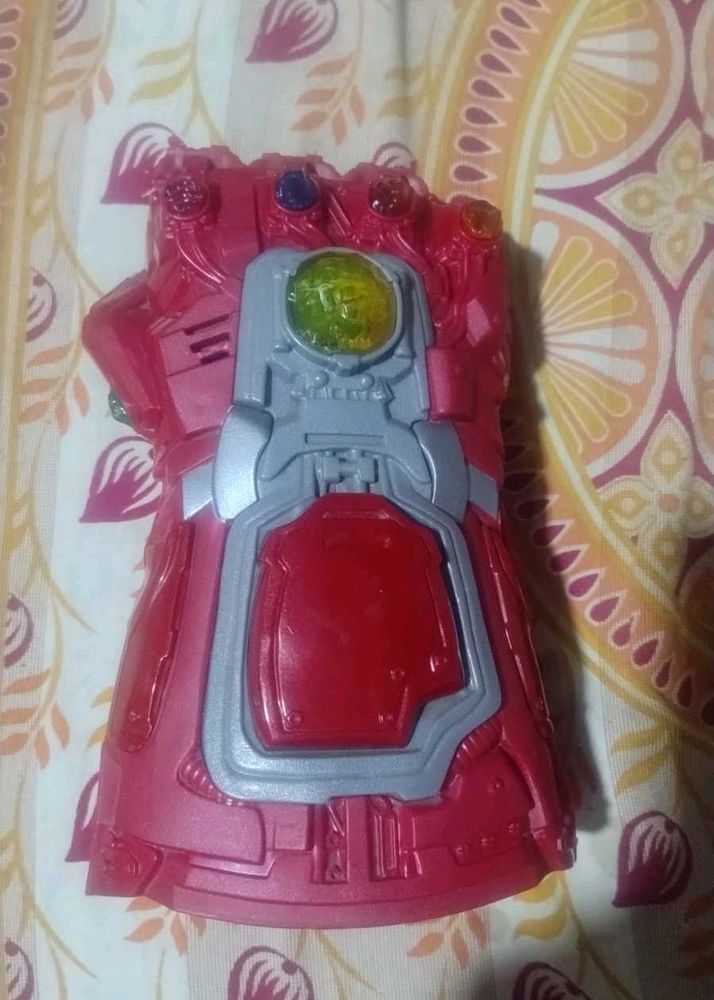MARVEL Avengers Hand Toy.
