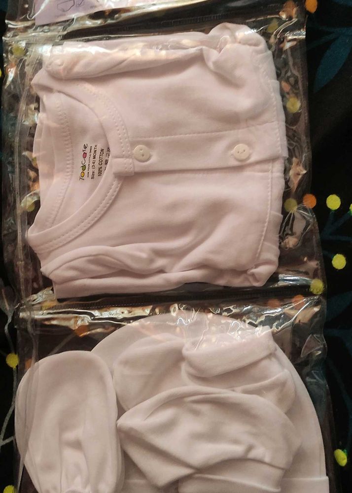 New Todcare Baby Set(White Gown,Cap,Socks,Gloves)