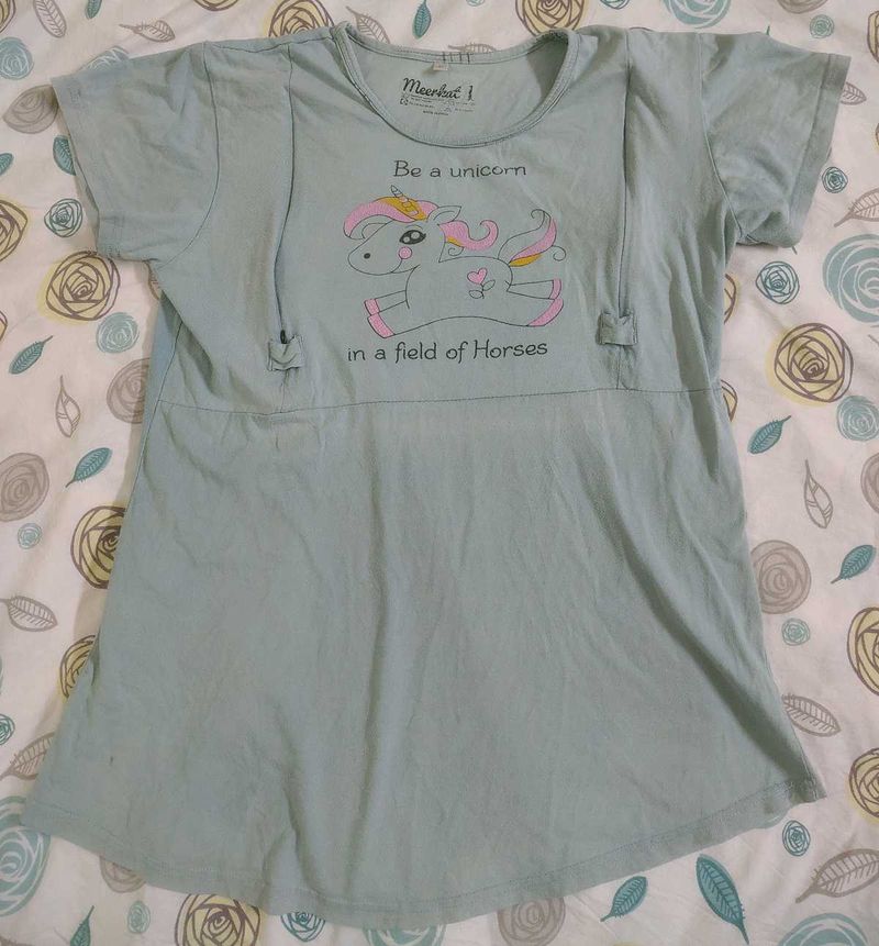 Cute Unicorn Graphic maternity Tee