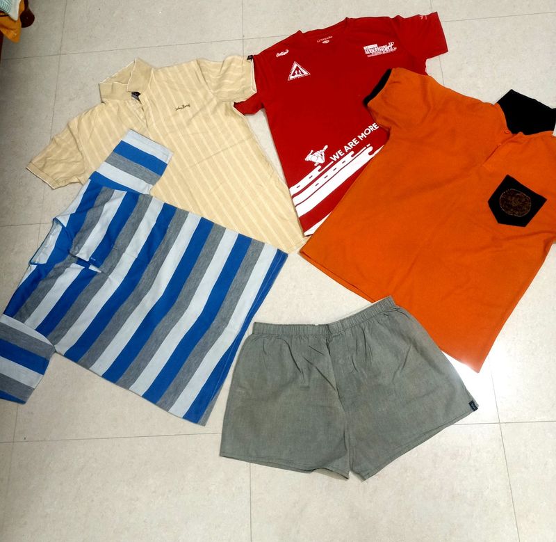 Combo Of 4 Men&#39;s Tshirt And 1 Trouser