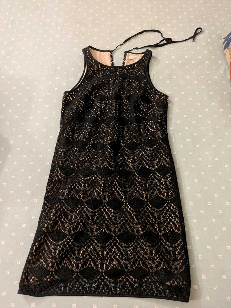 Elegant Black Lace Dress