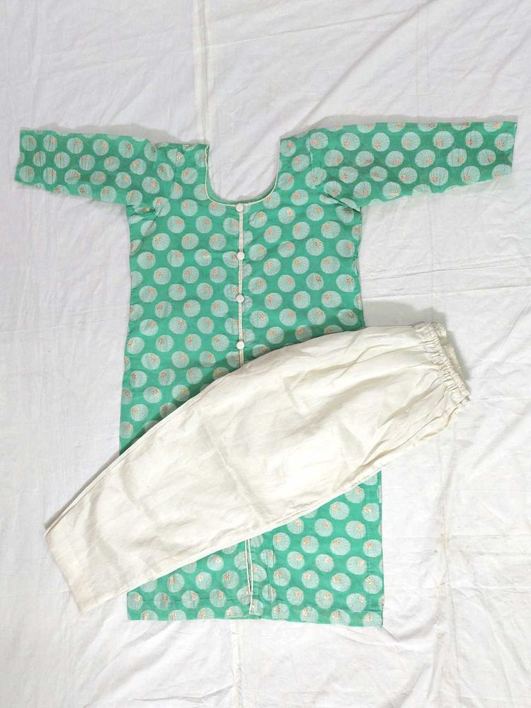 Green Zari Kurta Set