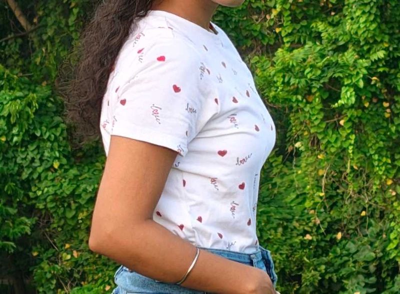 Cute Heart Print Tee