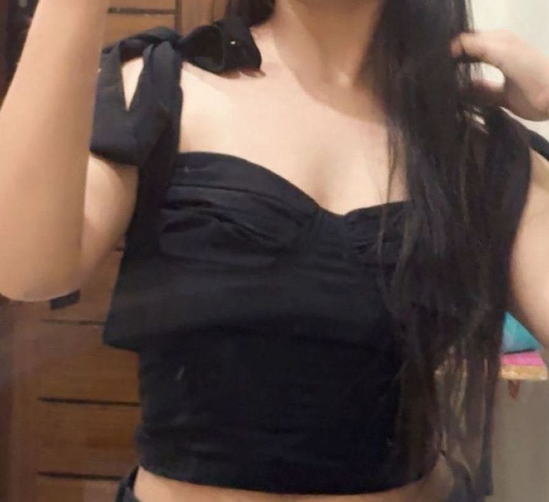 stylecast Shoulder strapped fitted top