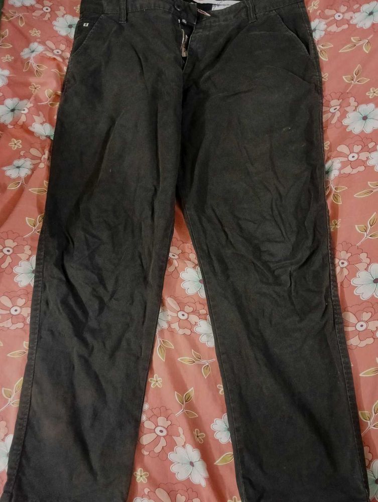 Men&#39;s Dark Grey Pants