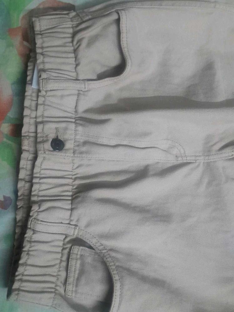 H&amp;M Nude Jeans