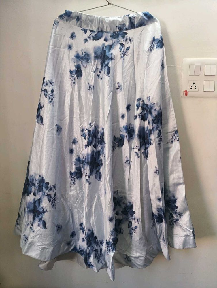 Ethnic Lehenga.(Blouse+Skirt)