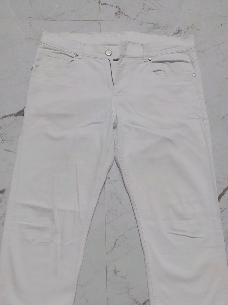A White Jeans from R and R Brand Of |Size-34|