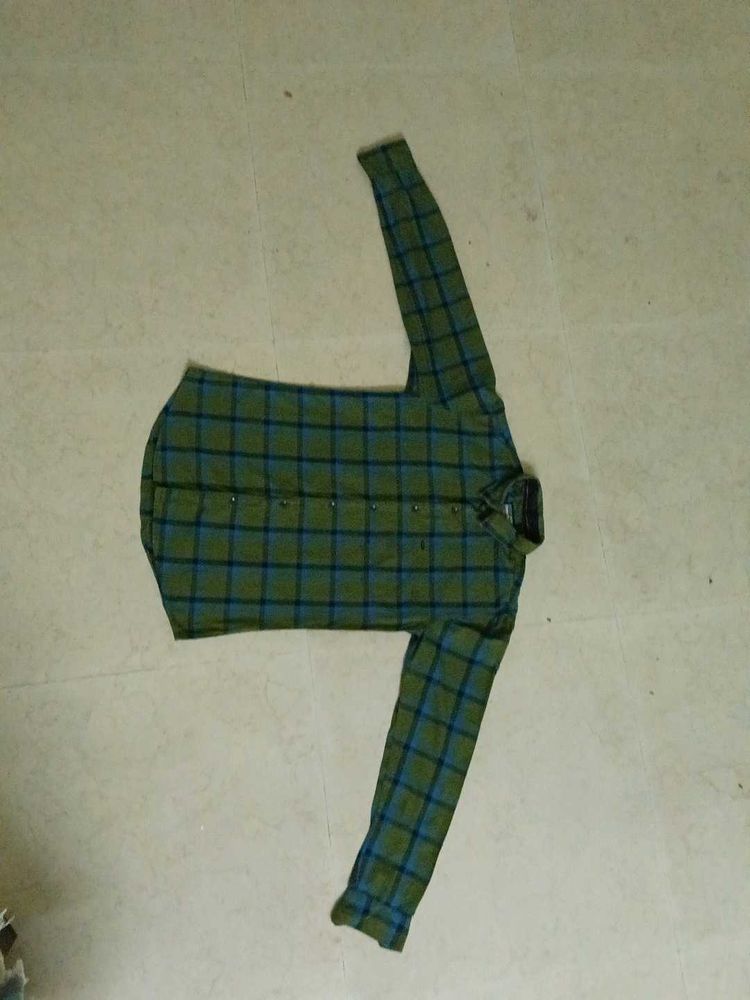 Green &amp; Blue Plaid Flannel Shirt