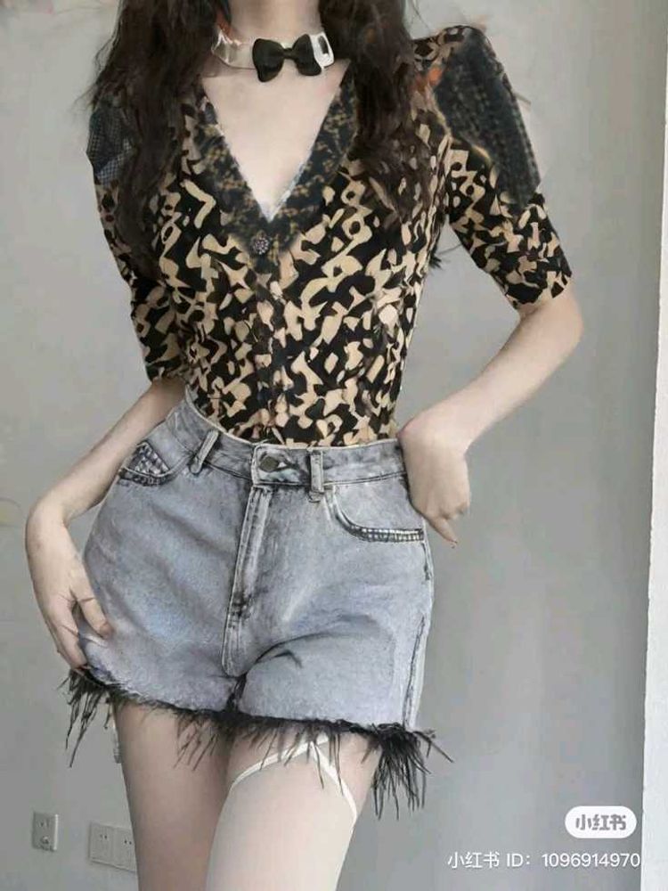 Animal Print Crop Top Shrug For Women 🖤