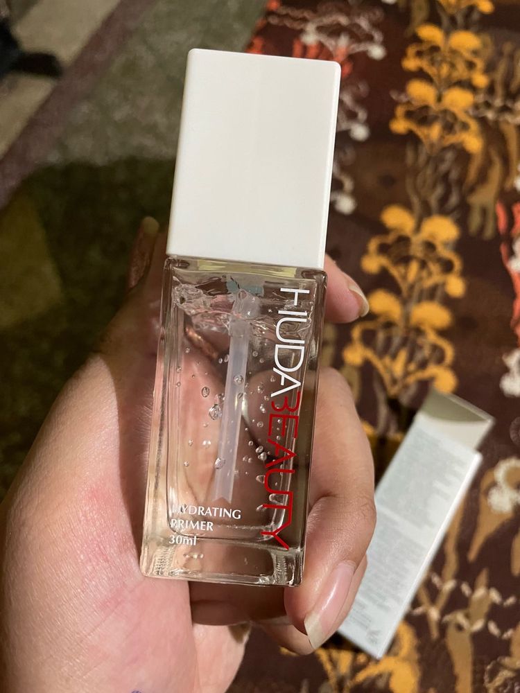 Huda Beauty Primer + Lip Plumper