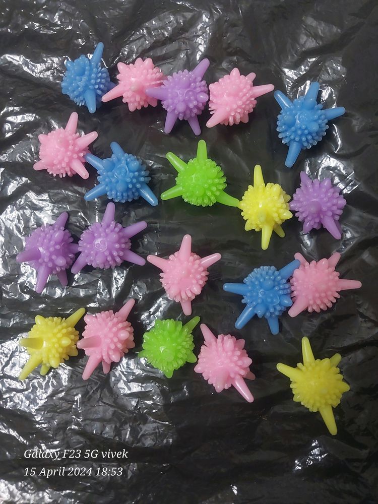 Corona washing machine ball
