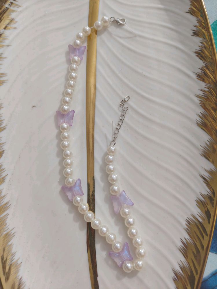 Aesthetic Butterfly Pearl Necklace