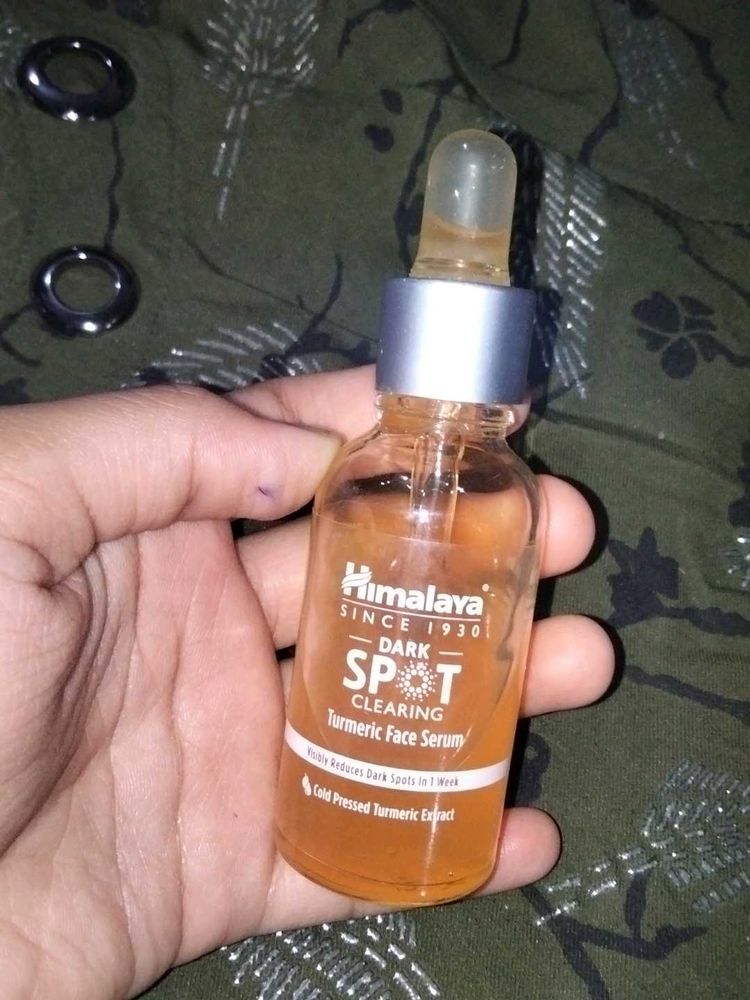 Himalaya Dark Spot Cleaning Turmeric Face Serum