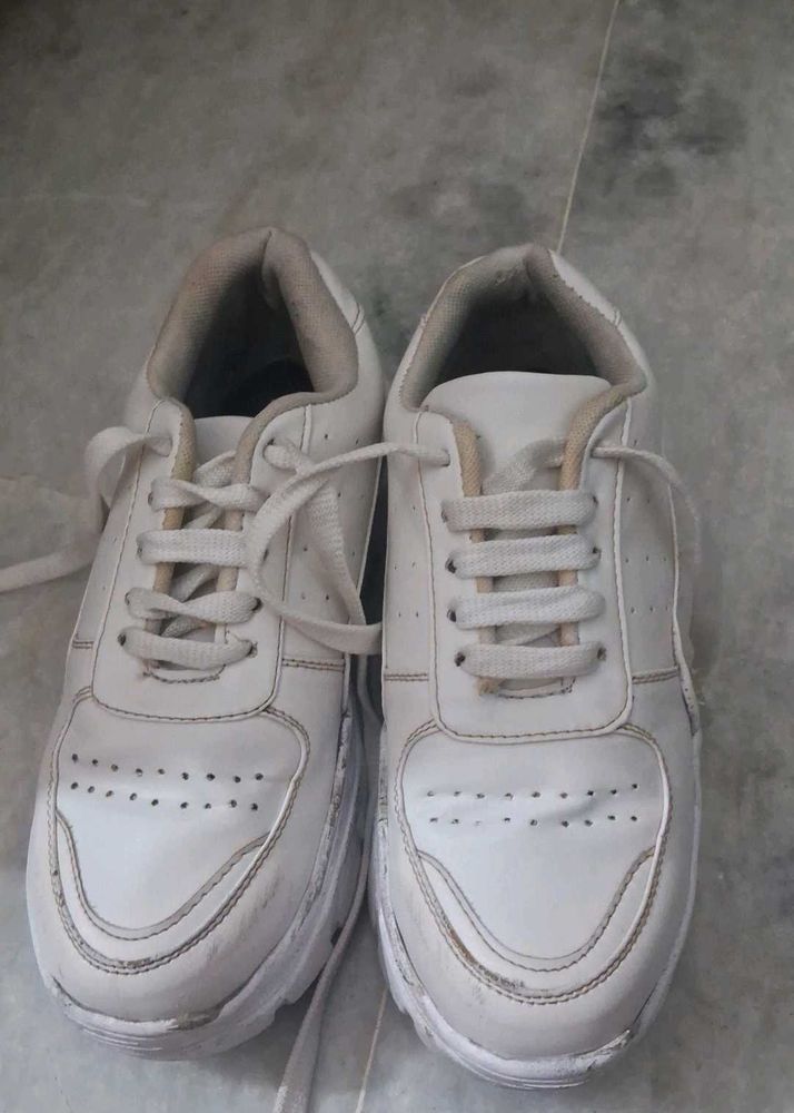 White Platform Sneakers 👟