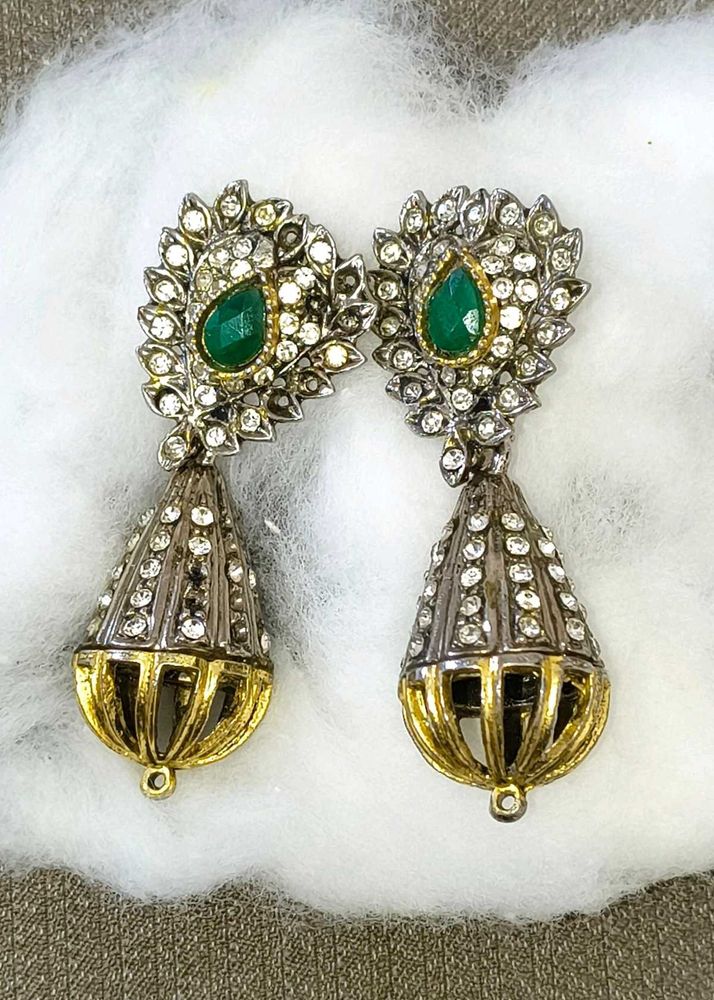 Emerald Drop Earrings