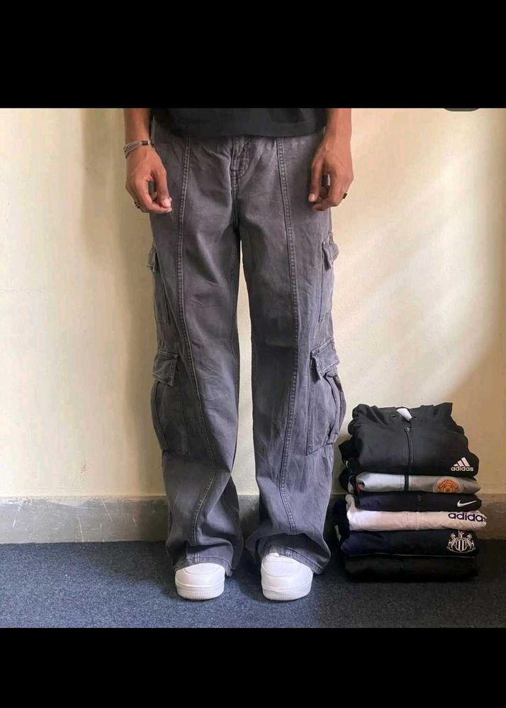 Bershka Cargo Pants