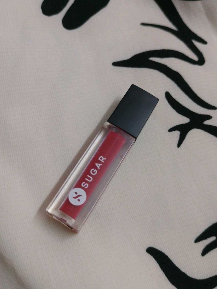 SUGAR RED LIPSTICK