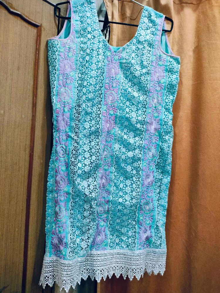 Lace Detail Sleeveless Top