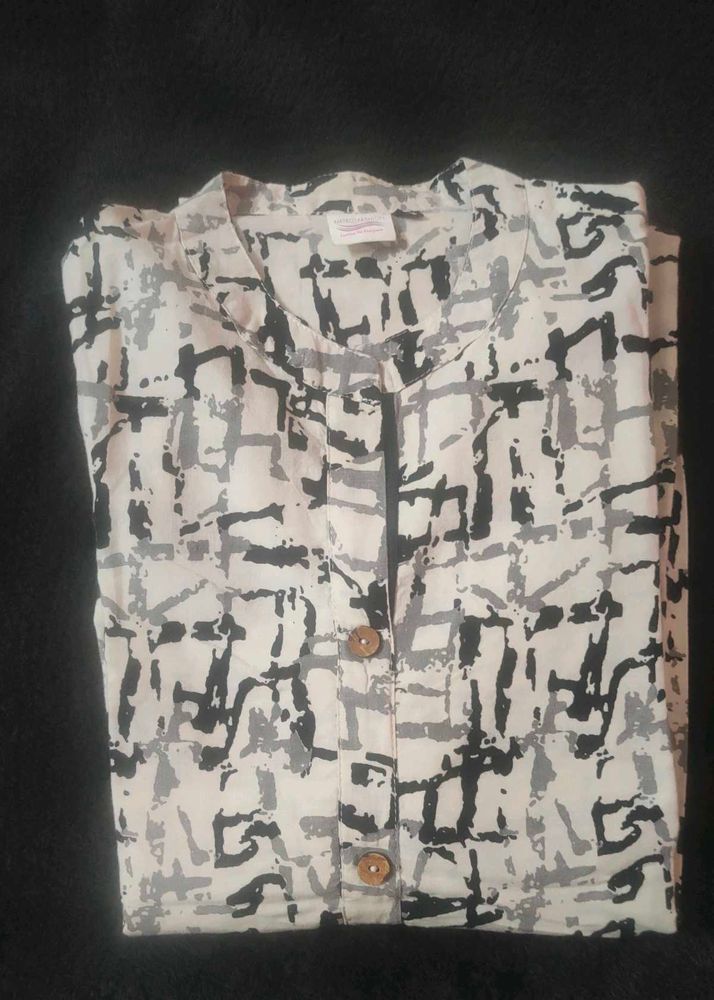 White &amp; Black Kurta For Women