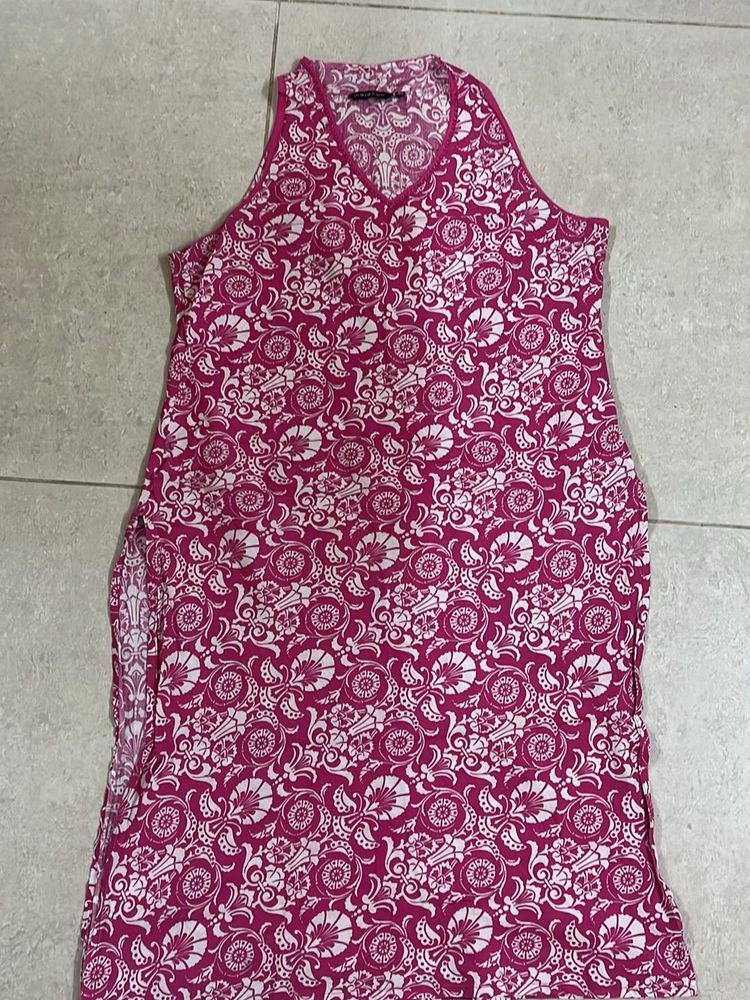 Floral Halter Neck Kurta 💗