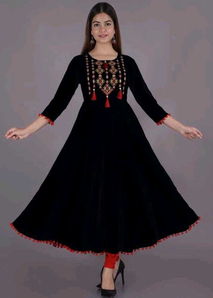 Elegant Black Embroidered Kurti