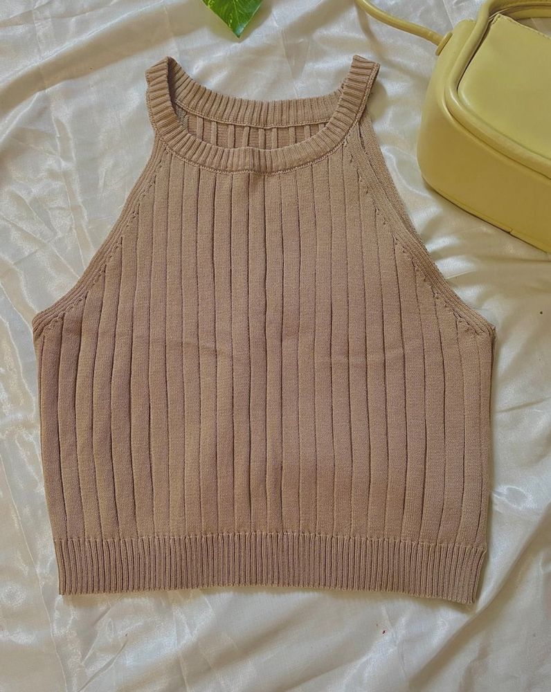 URBANIC Halter Beige Top❤️
