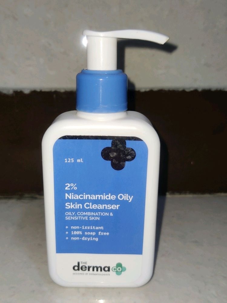 The Derma Co Niacinamide Oily Skin Cleanser