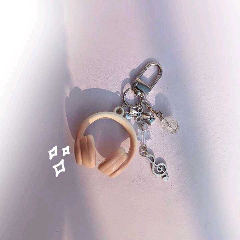 Headphone Charm Keychain