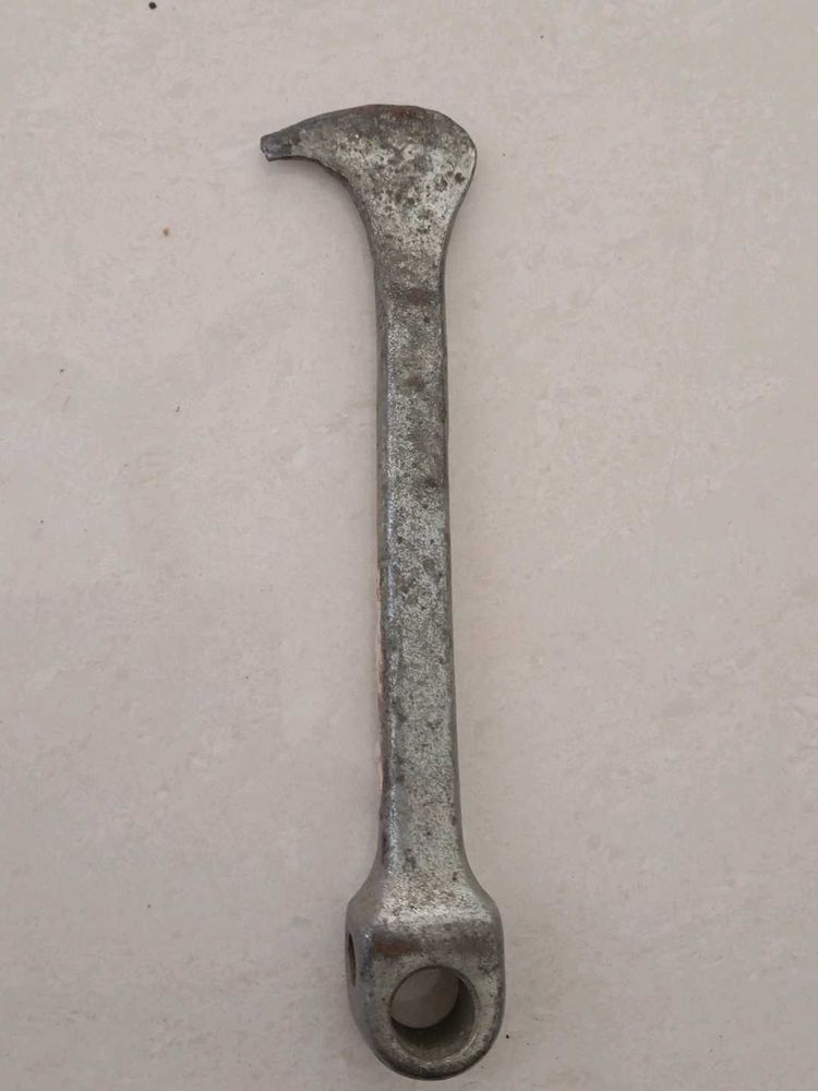 Coconut Opener