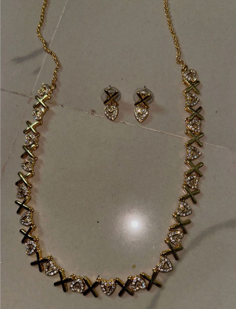 Gold XOXO Necklace &amp; Earring Set