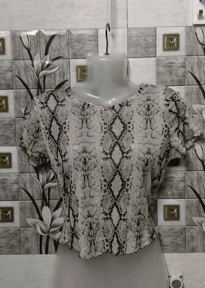 Snakeskin Print Crop Top