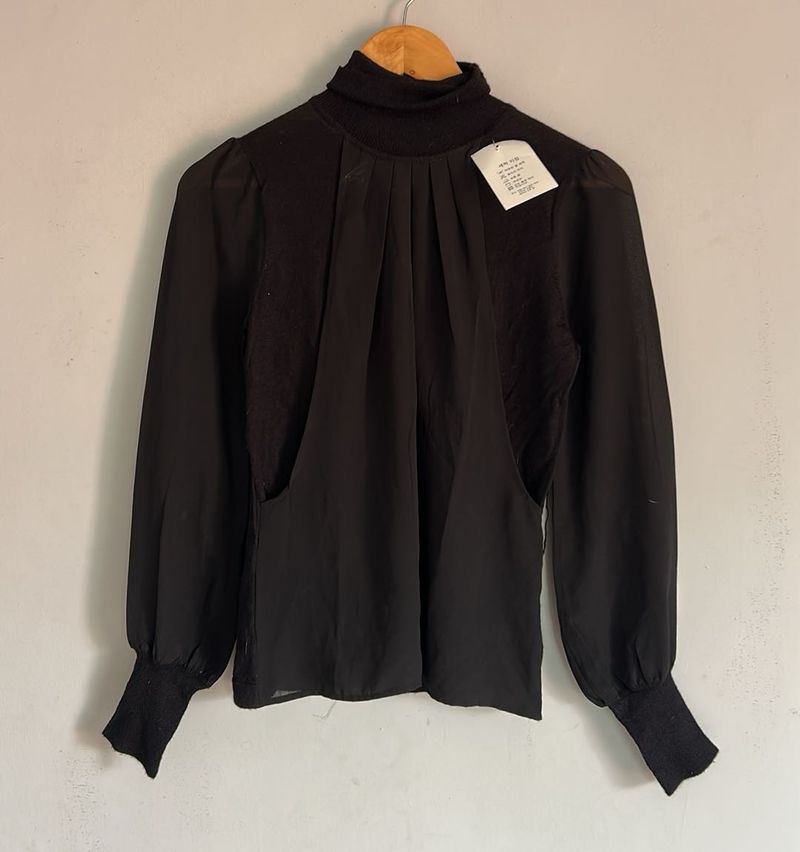 Elegant Black Top