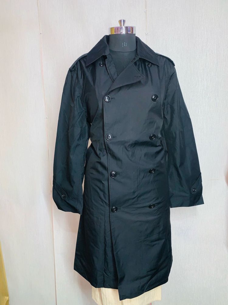 Classic Black Trench Coat lenth 40