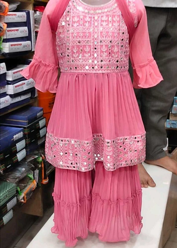 Kisd Kurta Gharara Set