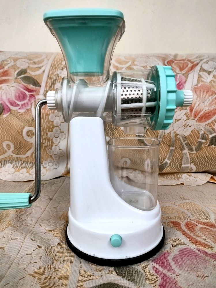 Ganesh Fruit &amp; Vegetable Steel Handle Juicer, green 💚