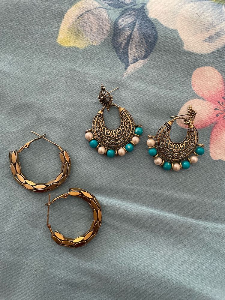 Earrings - Stylish Set of 2 and eye liner