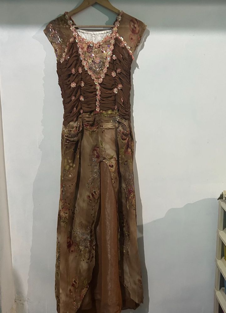 Women gown