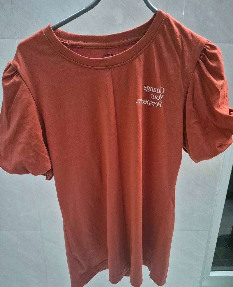 Round Neck Puff Sleeved Cotton Top
