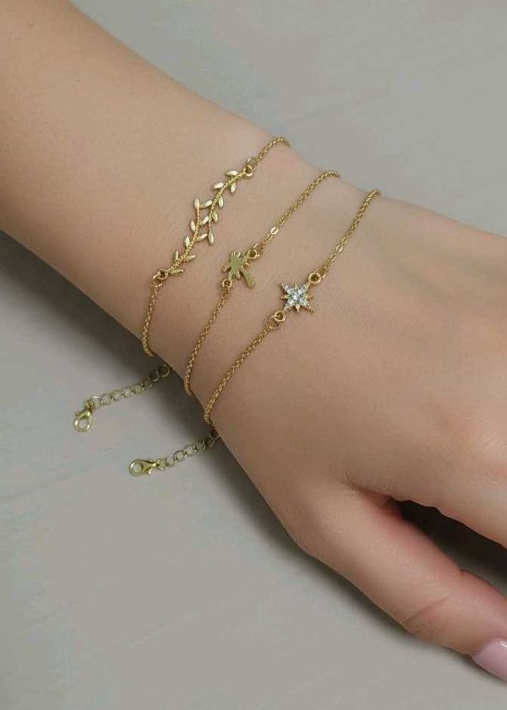 New never ever used set of 3 bracelets❣️