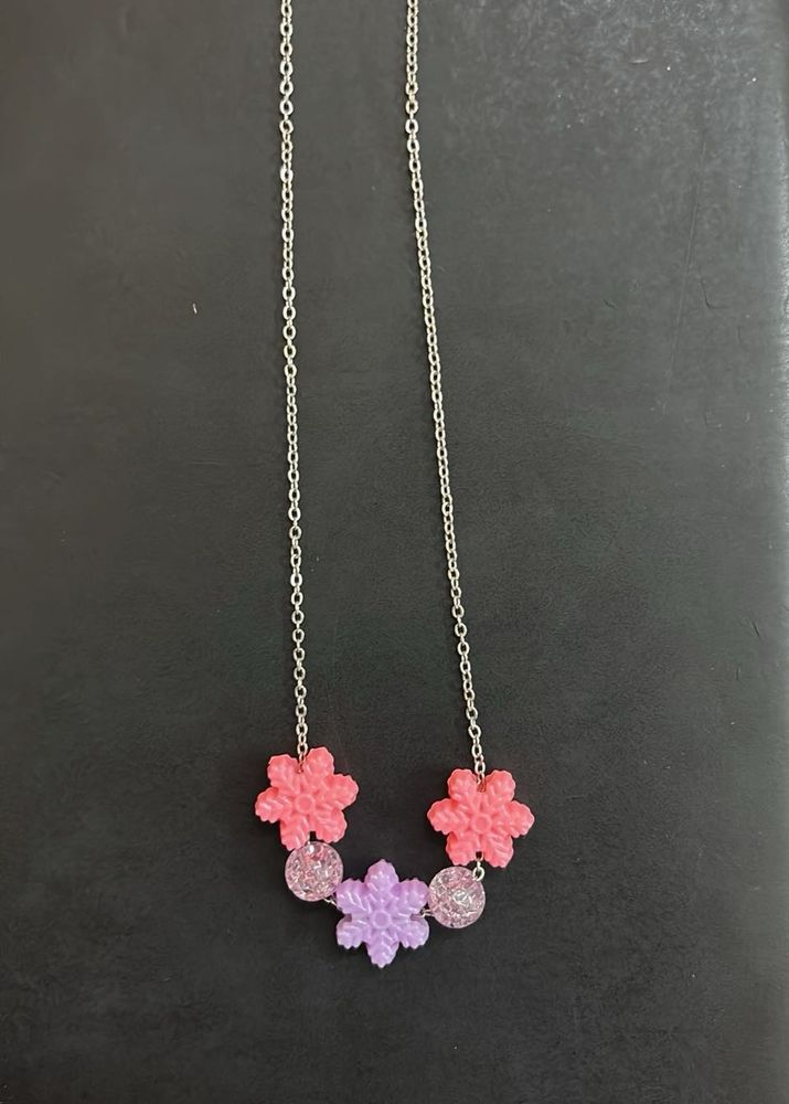 Flower Power Necklace