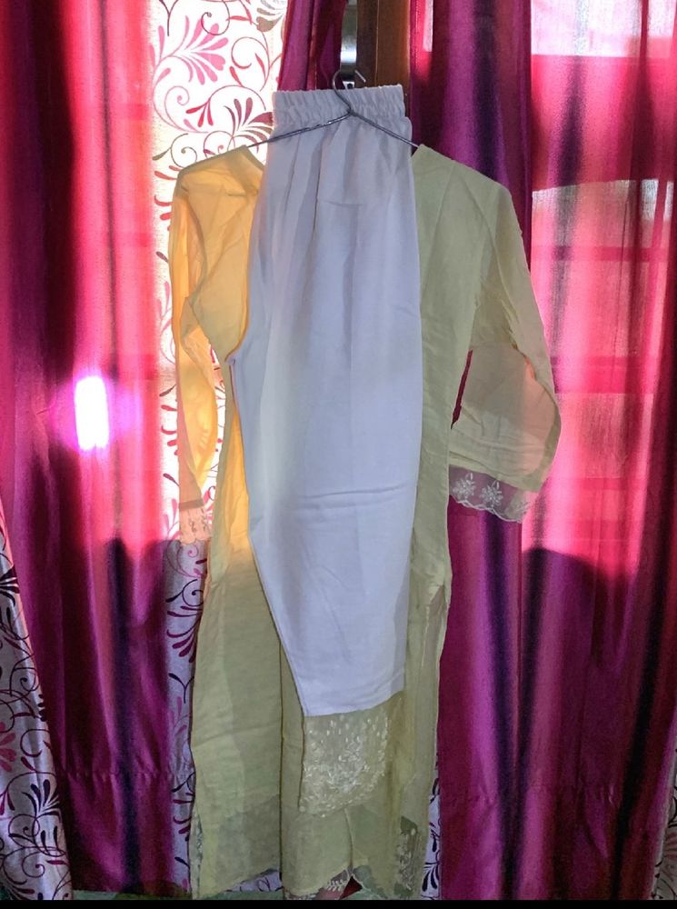 Attractive Kurta With Plazo Having Net Lace