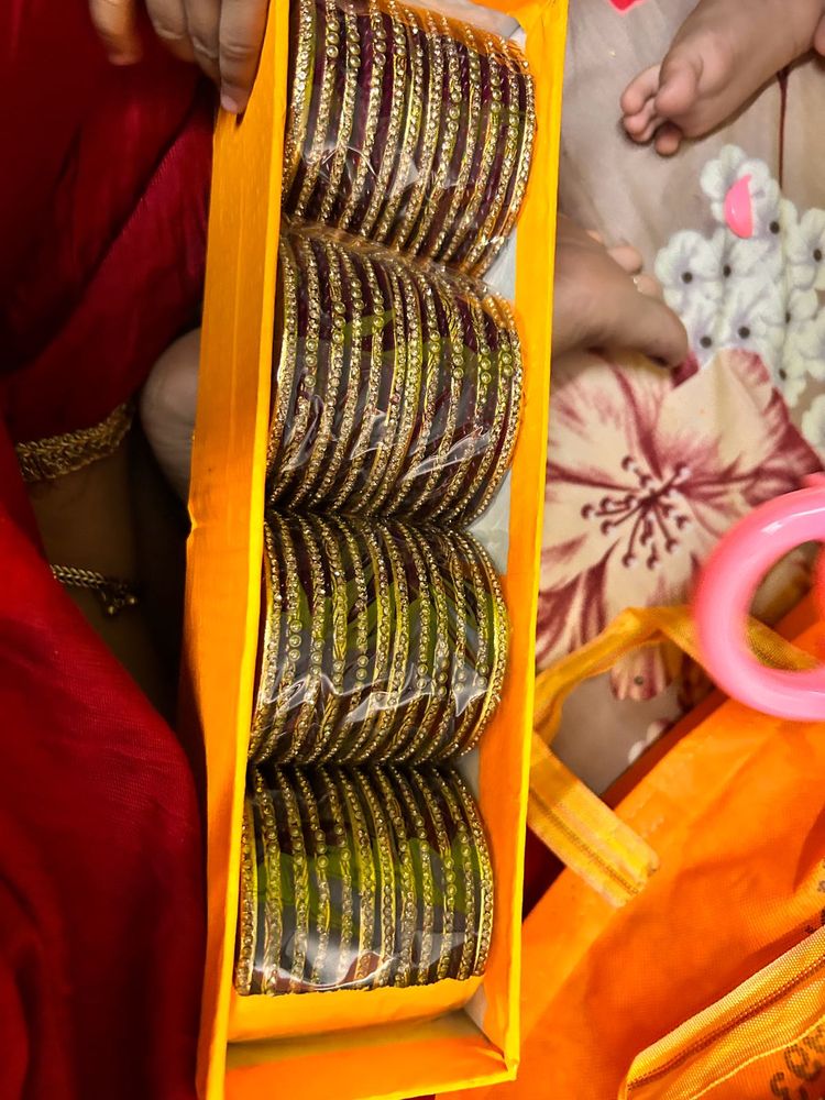 Lac Bangles